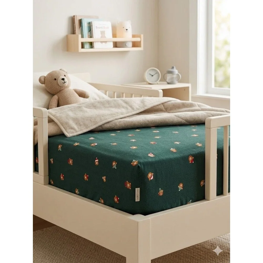 Crate & Kids Festive Bears Organic Cotton Flannel Toddler Fitted Sheet 28x52x8